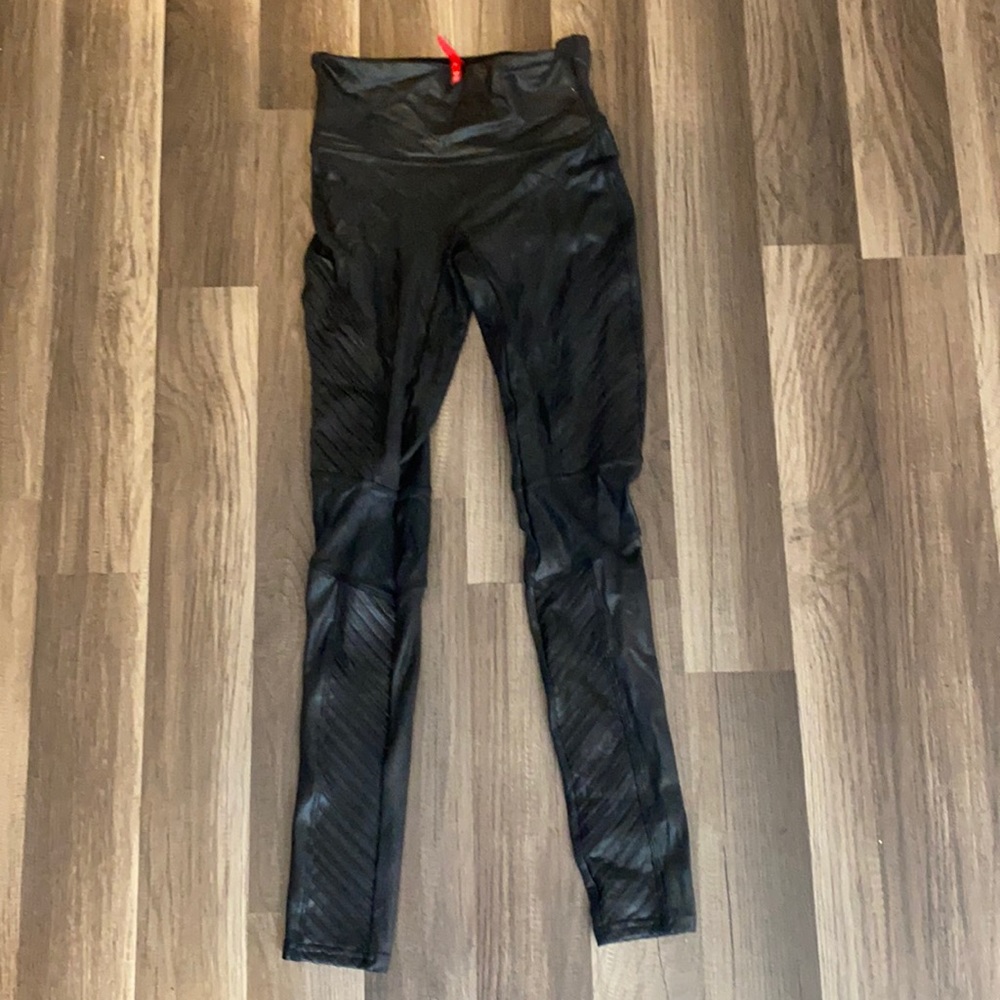 Spanx black faux leather motto leggings